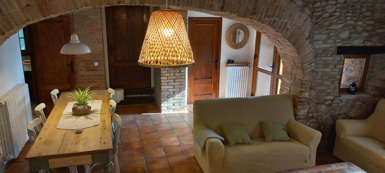 Вилла La Fabrica De Targarona Sant Pere de Torello Экстерьер фото
