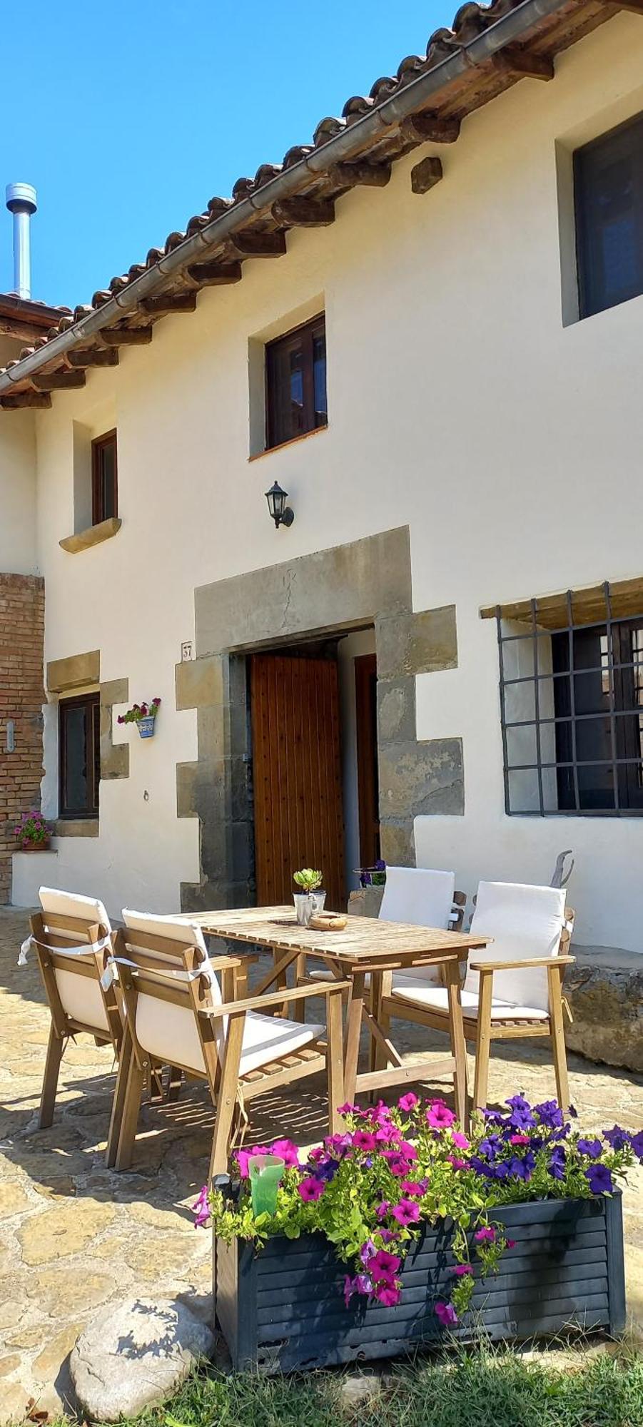 Вилла La Fabrica De Targarona Sant Pere de Torello Экстерьер фото