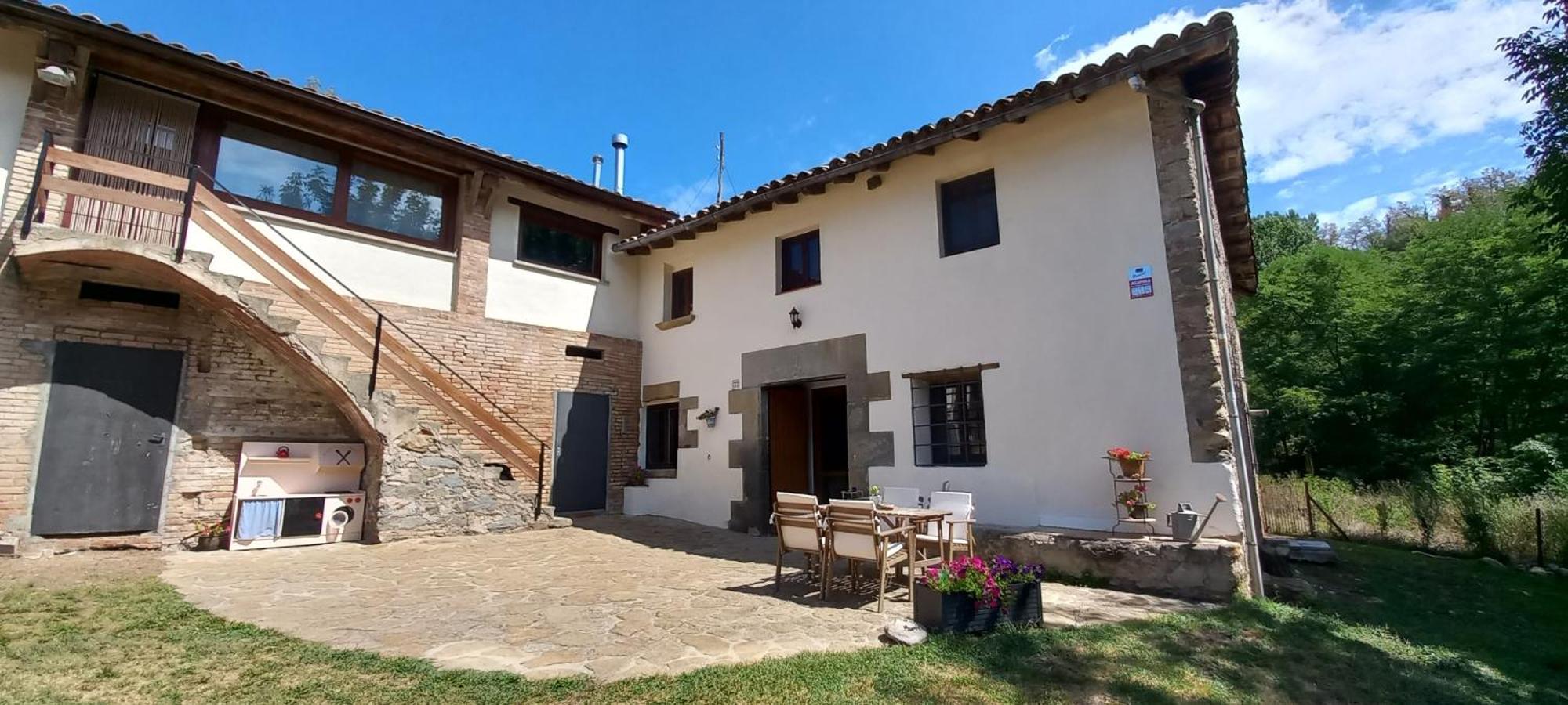Вилла La Fabrica De Targarona Sant Pere de Torello Экстерьер фото
